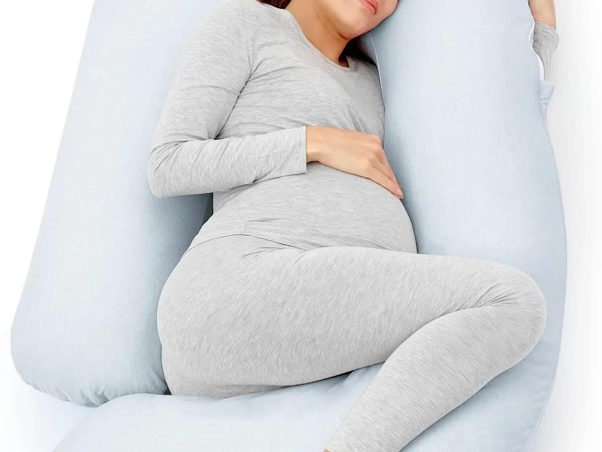 how to choose a maternity pillow