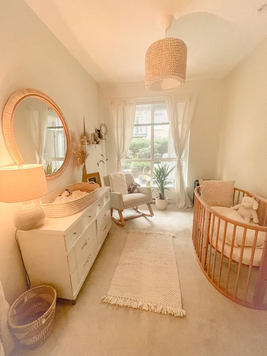 small nursery ideas while pregnant